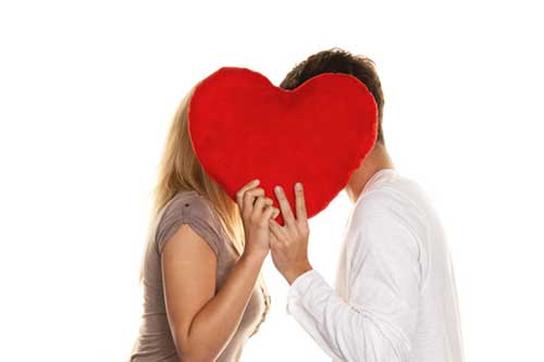 بوسه عاشقانه