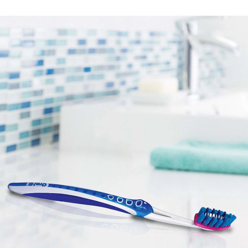 product22111401-143 مسواک اورال-بی مدل 3D White با برس متوسط