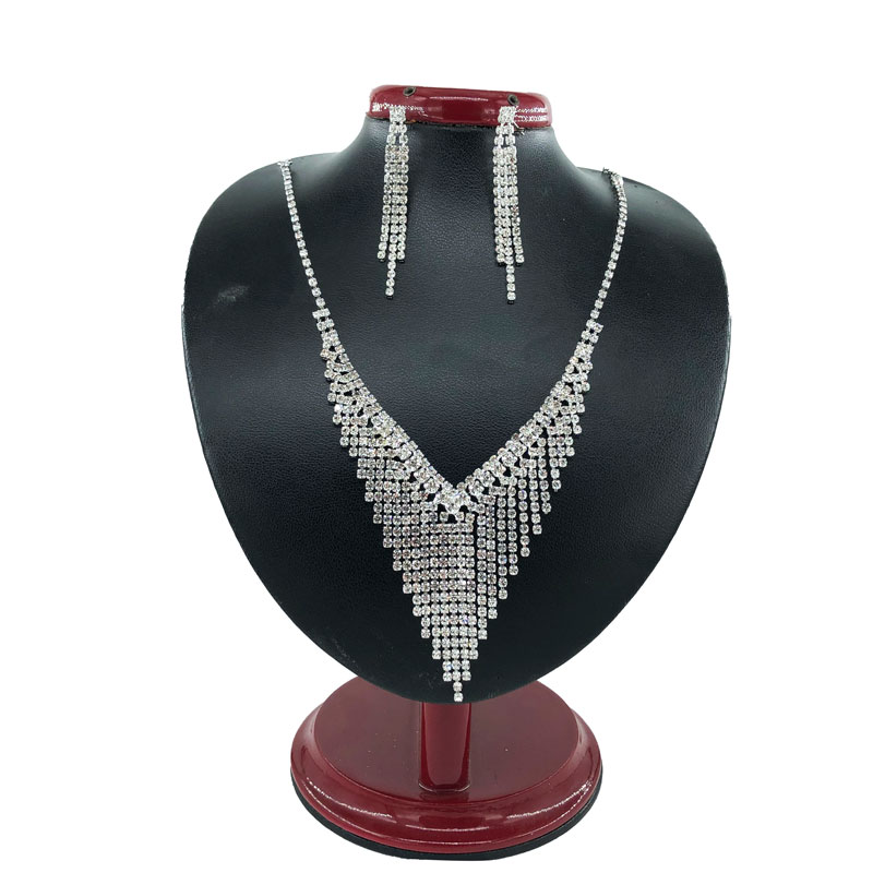 w-se-03-2 نیم ست زنانه تیتانیوم طرح جواهر کد w-se-03